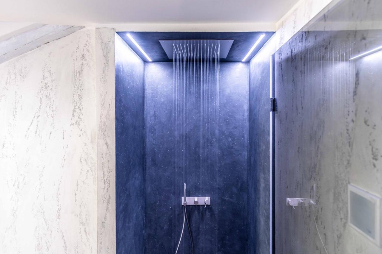 Quadrilatero Della Moda- Luxury Loft In The Heart Of The Fashion District Милан Экстерьер фото